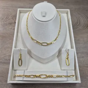 photo_2025-11-12_11-34-28 طقم كارتي فضة مشلّة نسائي – لمعة ذهب | Marshmellou